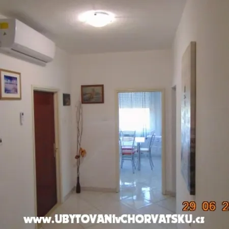 Three-bedroom Lejlighed *